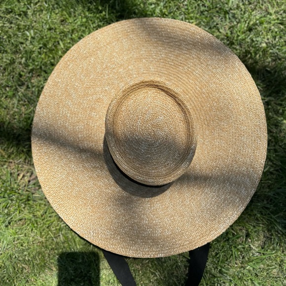 Straw Wide-Brim Sun Hat with Black Ribbon Ties main image 6